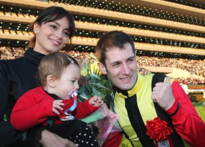 【競馬】ミルコデムーロ離婚の噂は本当だった 【競馬】ミルコデムーロ離婚の噂は本当だった