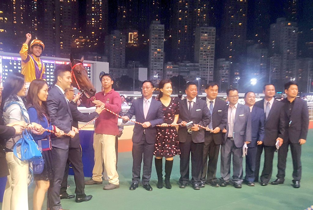 【競馬】戸崎香港で勝利wwww 【競馬】戸崎香港で勝利wwww