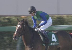 【競馬】武豊さんかなり強引な騎乗で騎乗停止じゃね？