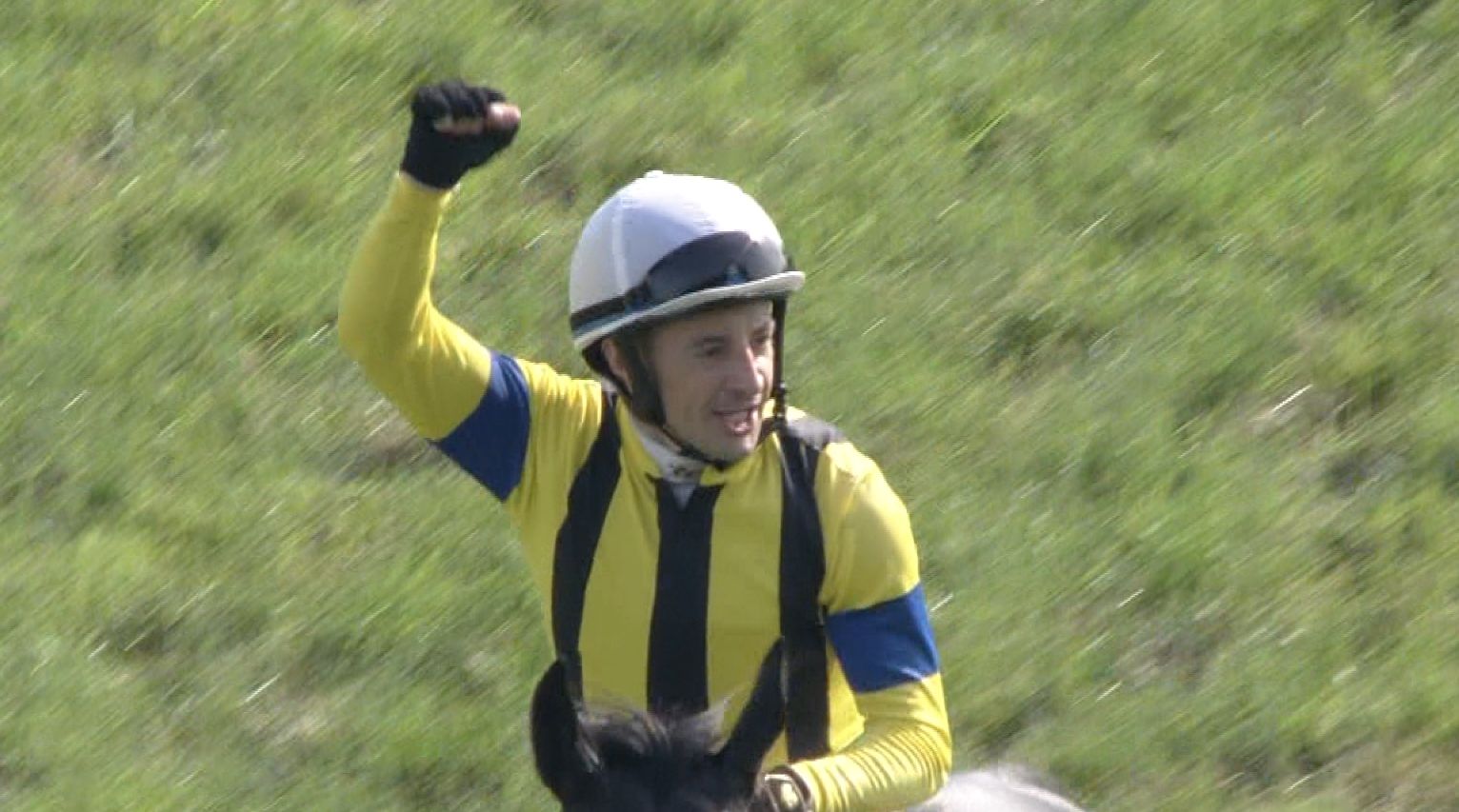 【競馬】誰かルメールに「自信あります」以外の日本語も教えてやれよ 【競馬】誰かルメールに「自信あります」以外の日本語も教えてやれよ