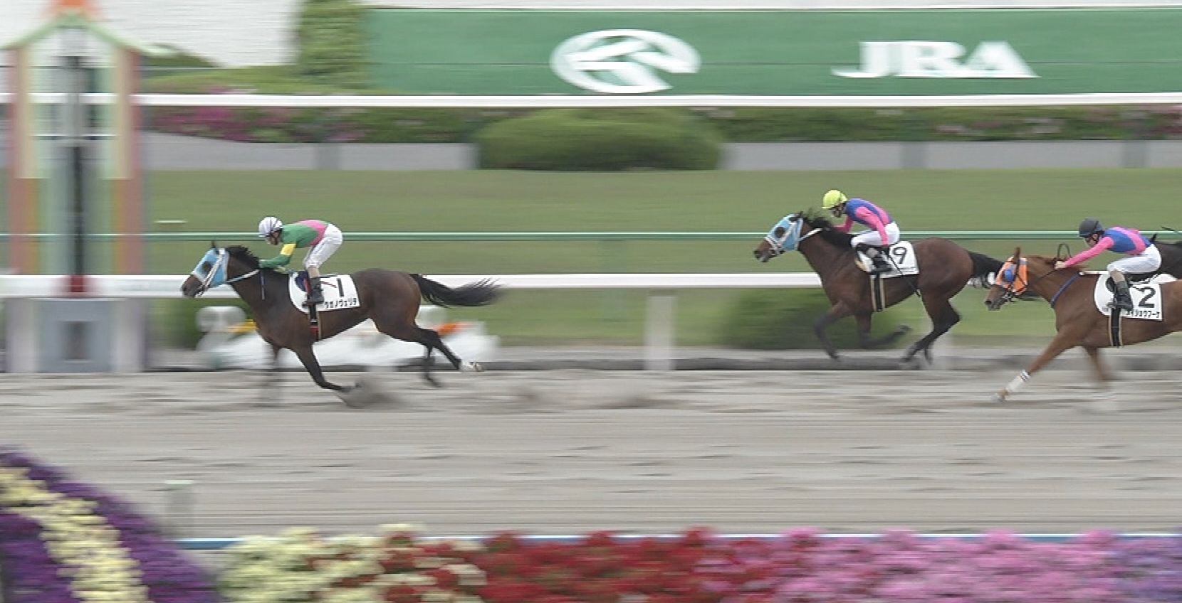 【競馬】京都最終レース糞荒れワロタwwwwwwwwwwwwwww 【競馬】京都最終レース糞荒れワロタwwwwwwwwwwwwwww