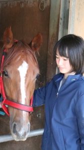 【競馬】菜七子に馬がなついてる件