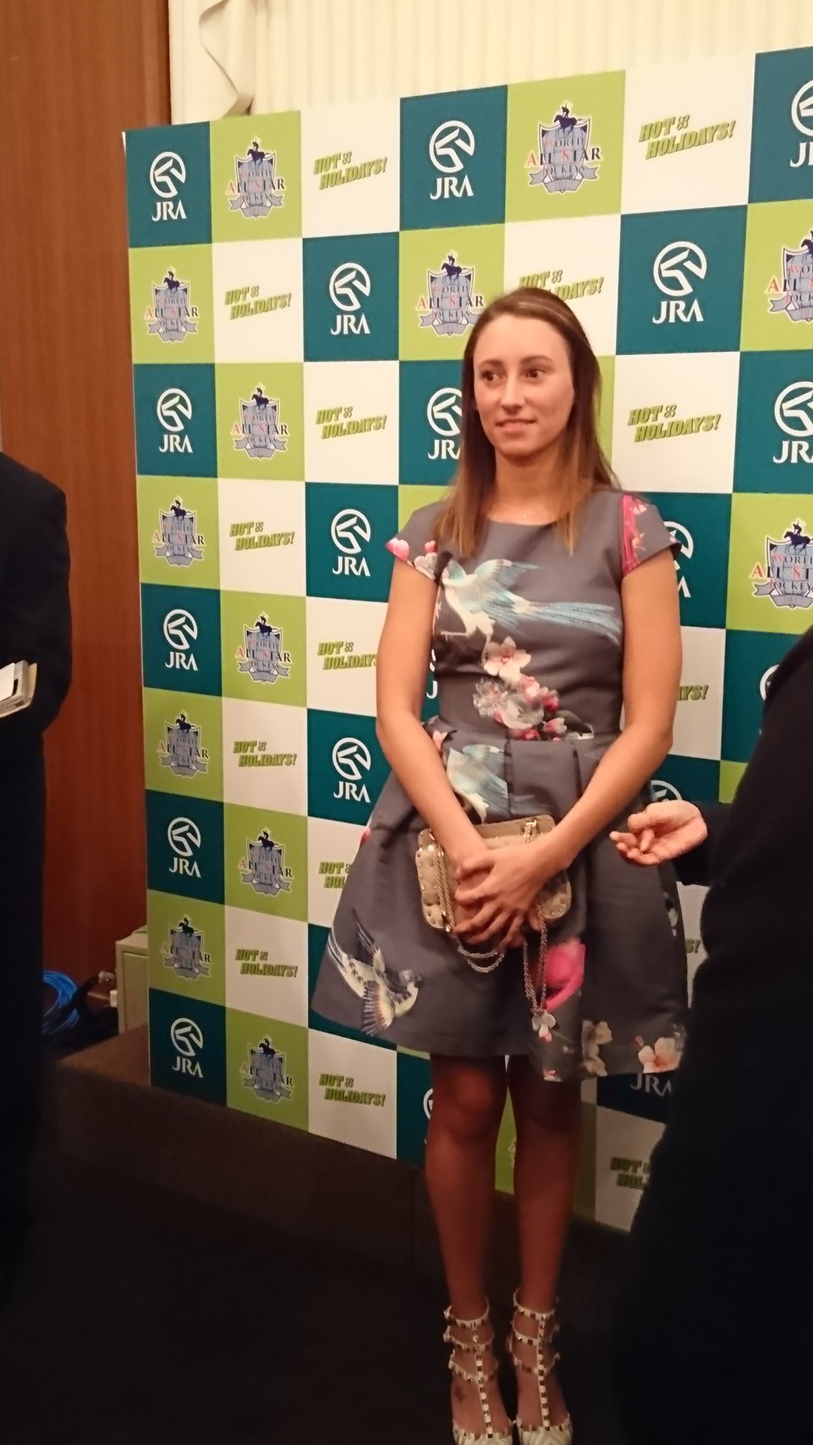 【競馬】ワールドオールスタージョッキーズの集合写真ｗｗｗｗｗｗ