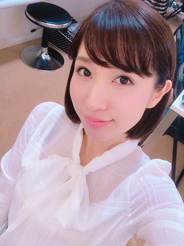 【競馬】元AKB48片山陽加、一口馬主で「競馬場チェキ会」企画も「売名行為」などと批判浴び中止、謝罪