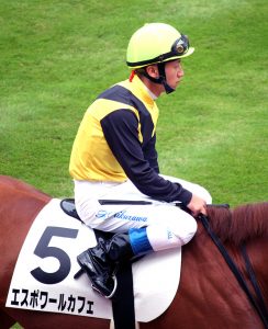 【競馬】藤田菜七子ちゃん 菊沢一樹とお揃いのアクセサリーを着用・・・やはり親密と言う噂は・・・
