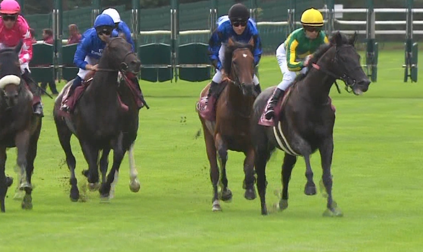 【競馬/フォア賞】ルメールが川田に怒っていた模様！！ジョッキー同士の連携が上手く噛み合わなかった！！
