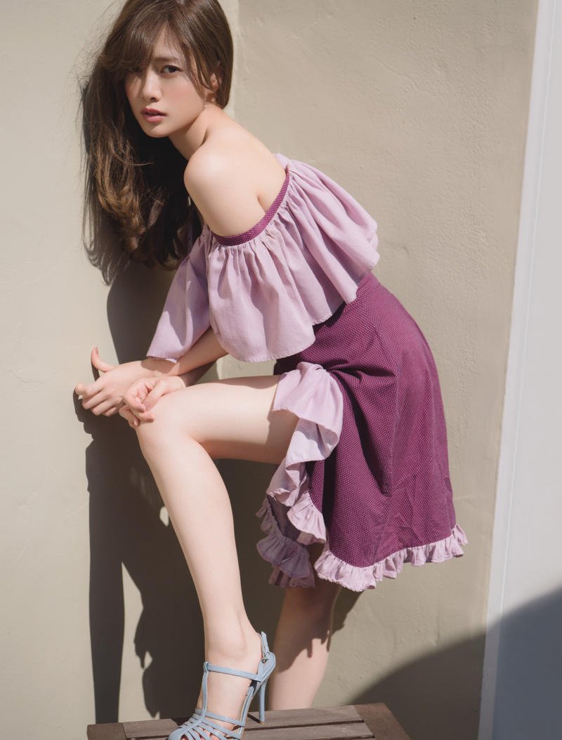 【競馬芸能人】乃木坂46白石麻衣、写真集が講談社史上最高の２５万部を突破　担当「歴史に名を刻む１００年に１度の大ヒット作」