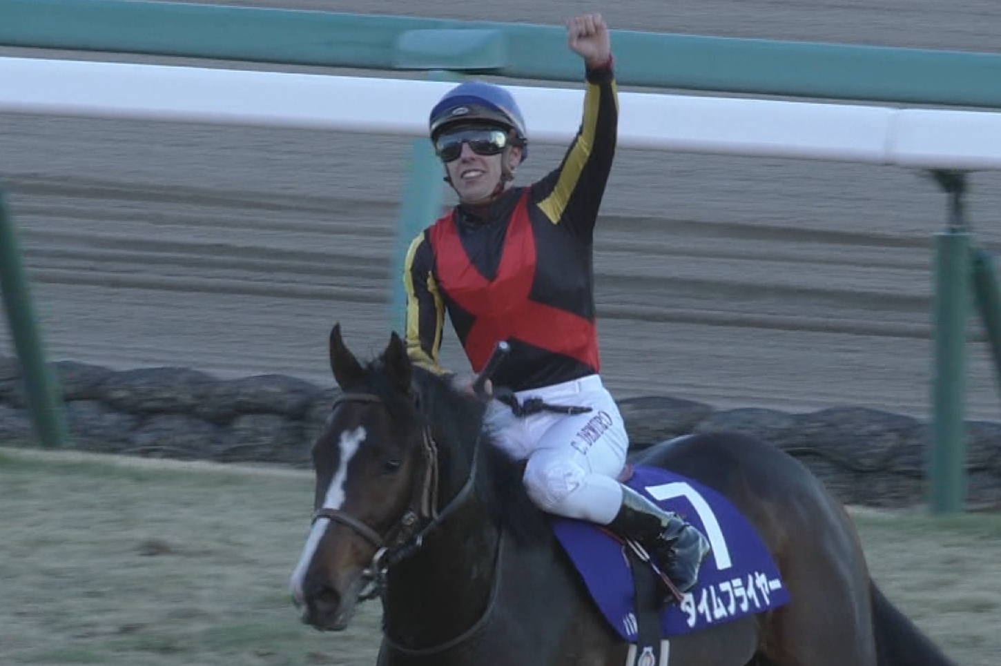 【競馬】シーデムいー加減しろよ