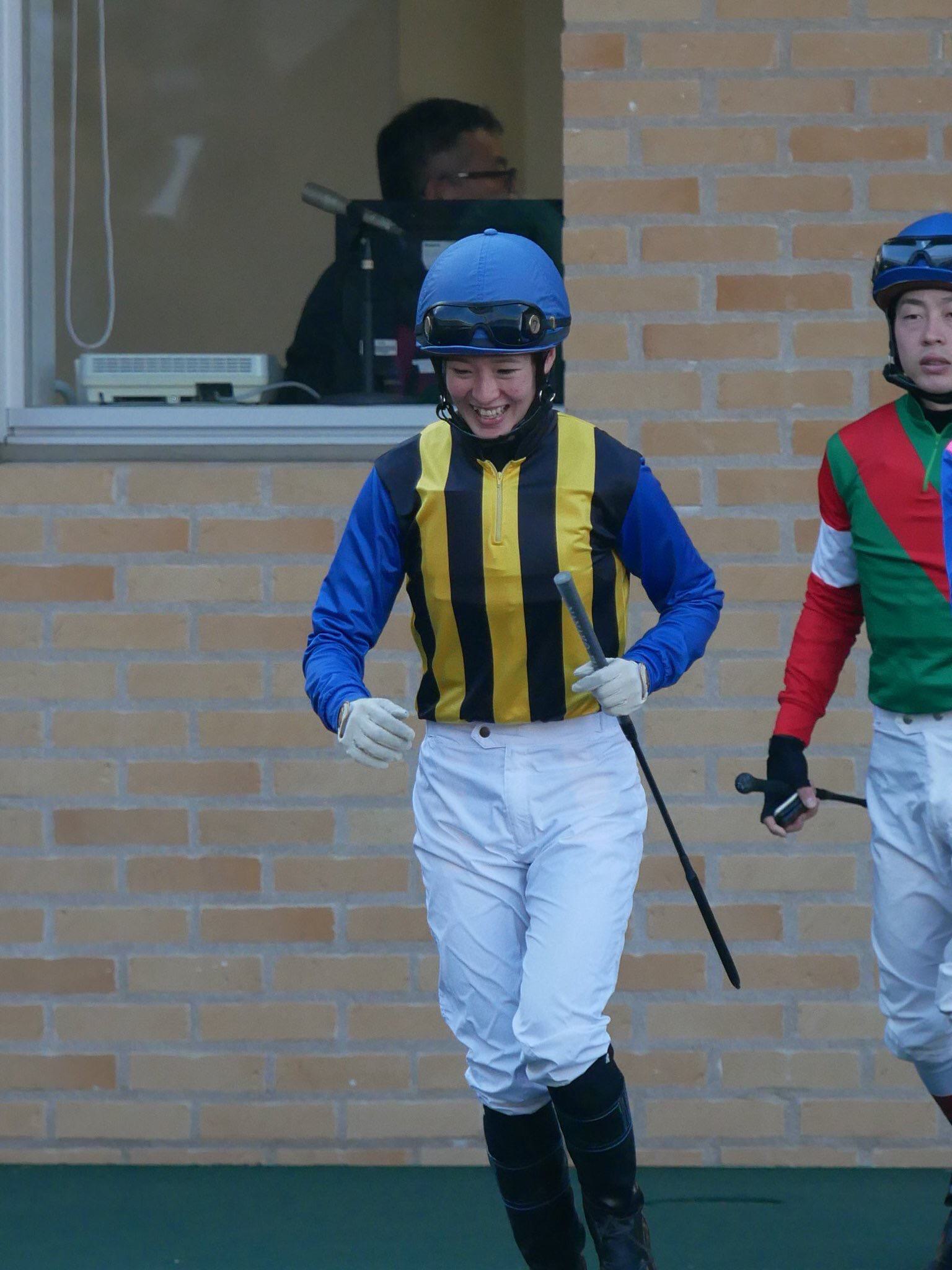 【競馬】[画像] 丸田が菜七子をめっちゃ笑わせてる件