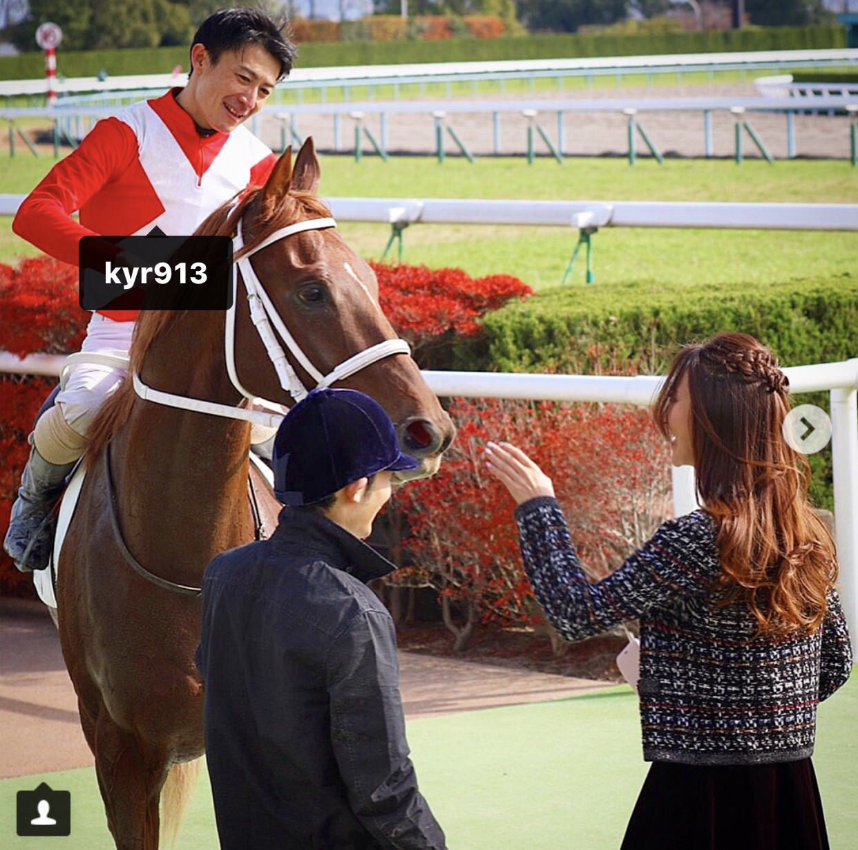 【競馬】[画像] KTレーシング美人マネージャーと関西騎手との交流が判明！！！