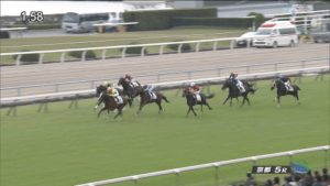 【競馬】[画像] 芝のスピードについていけない的場文男の追い方ｗｗｗｗｗ
