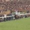 【競馬】安田記念でアーモンドアイが勝ったら現地で音頭を取ろうと思うんだけど何てコールすればいい？