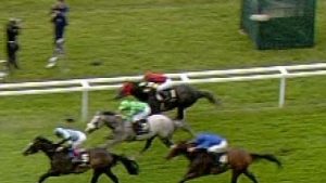 【競馬】逃走エイシンヒカリ、凱旋門賞登録見送りw