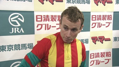 【競馬】ムーアが国際空港にて、去り際に放った一言 【競馬】ムーアが国際空港にて、去り際に放った一言